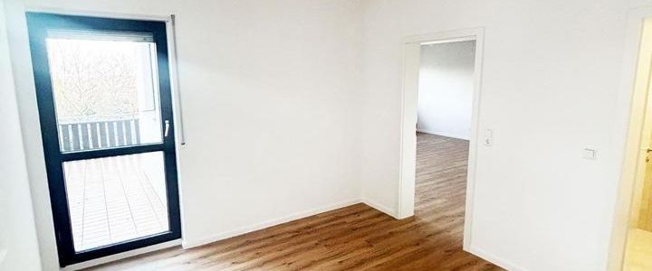 Neu renovierte 2 Zimmer Wohnung mit Loggia in Filderstadt - Foto 1