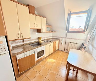 Apartamento de alquiler en Calle Ramiro III, 7, Casco Antiguo - Photo 4