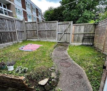 Downs Road, Canterbury, CT2 - Photo 3