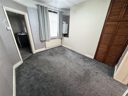 2 bedroom terraced house to rent - Photo 3