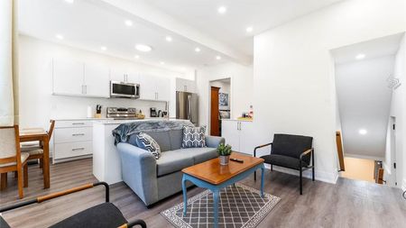 Sanford Avenue South - Photo 2