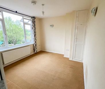 2 Bed Maisonette, Braemar Crescent, BS7 - Photo 4