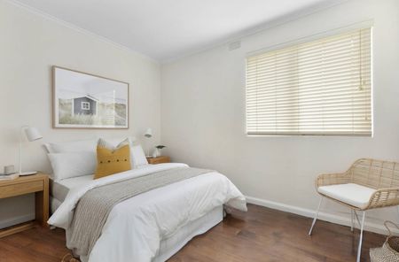 1/33 Anderson Road, Hawthorn East VIC 3123 - Photo 2