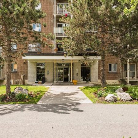 1 CH - 1 SDB - Gatineau - $1,599 /mo - Photo 3