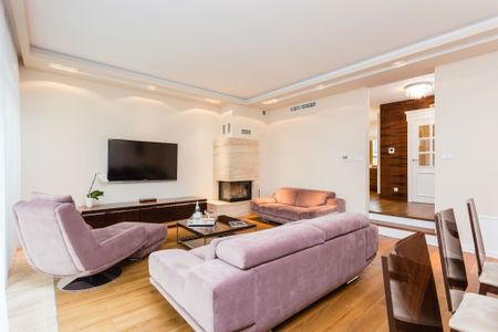 Dom dla rodziny 280m2, 6 pokoi, Bielawa - Photo 2