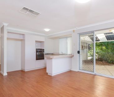 2 Daley Close - Photo 5