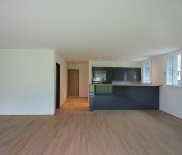 4.5 Zimmer, 128 m², 2. Stock - Photo 1