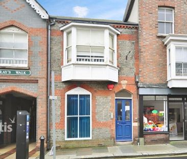 3 bedroom flat to rent - Photo 5