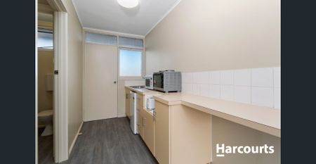 Self-Contained Studio Apartment! - Photo 5