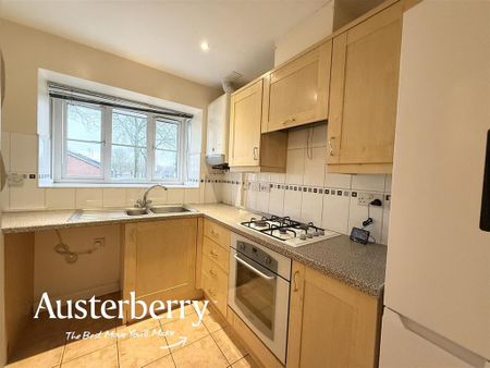 2 bedroom semi-detached house to rent - Photo 5