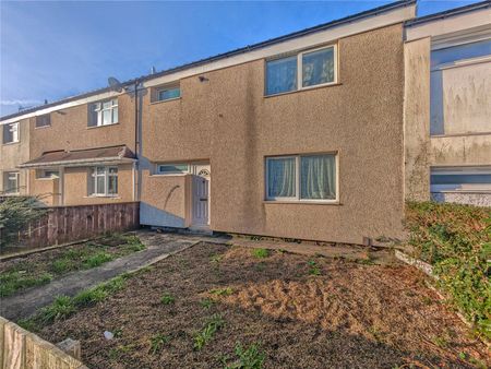 3 bed terraced house to rent in Ainsworth Way, Ormesby, TS7 - Photo 3