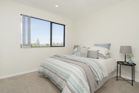 Mangere Bridge, 3 Bedrooms - Photo 4