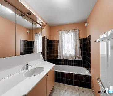 Location Appartement 72 pièces 72m² MONTPELLIER 34090 - Photo 5