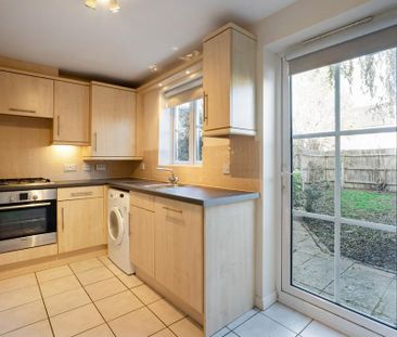 2 bedroom end of terrace house to rent - Photo 5