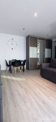 3 pokoje, 54 m², wynajem, 2 balkony, garaż, Ząbki 54.5 m² - Фото 1