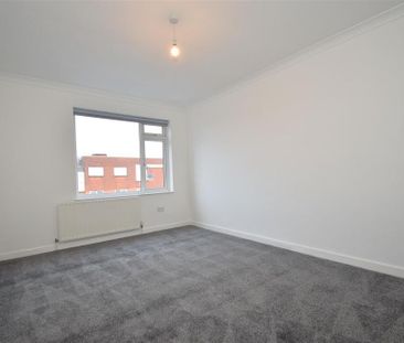 3 bedroom maisonette to rent - Photo 6