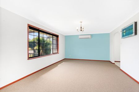 Hastings Family Home - Photo 2
