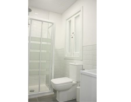 Large and beautiful room in Núñez de Balboa Street - Photo 5