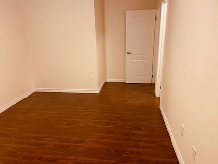 For Lease - 71 Batteaux Street, Barrie, Ontario - Photo 3