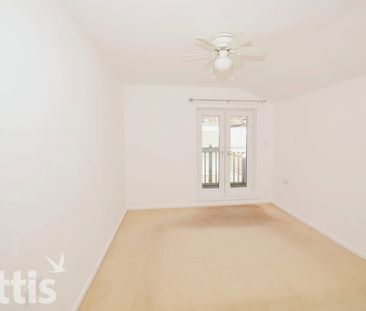 3 bedroom terraced house to rent - Photo 3