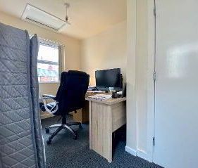 127 Agincourt Avenue, Belfast, BT7 1QD - Photo 6