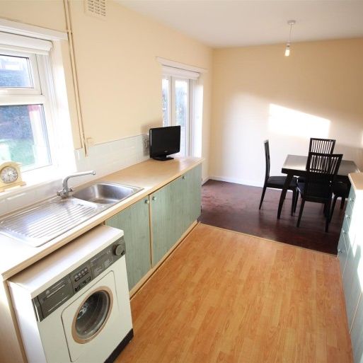 2 Bedroom House - Terraced - Photo 1