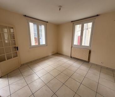 Location Maison 3 pièces 79m² AGEN 47000 - Photo 6