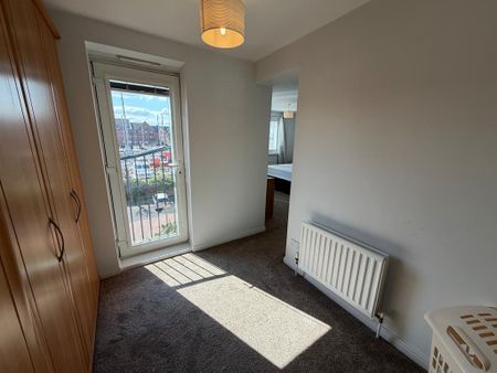 2 bedroom apartment to rent - Photo 5