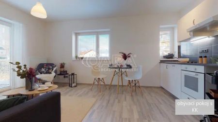 Dlouhodobý pronájem bytu 2+kk s terasou, ul. U Školky Hořovice - Photo 2