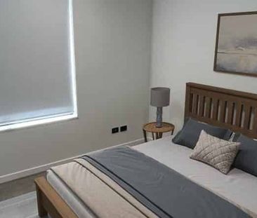 Stunning 2-Bedroom Home in the Heart of Papatoetoe - Photo 3