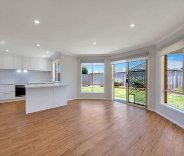 31 Cutter Cct, Encounter Bay SA 5211 - House For Rent | Domain - Photo 4