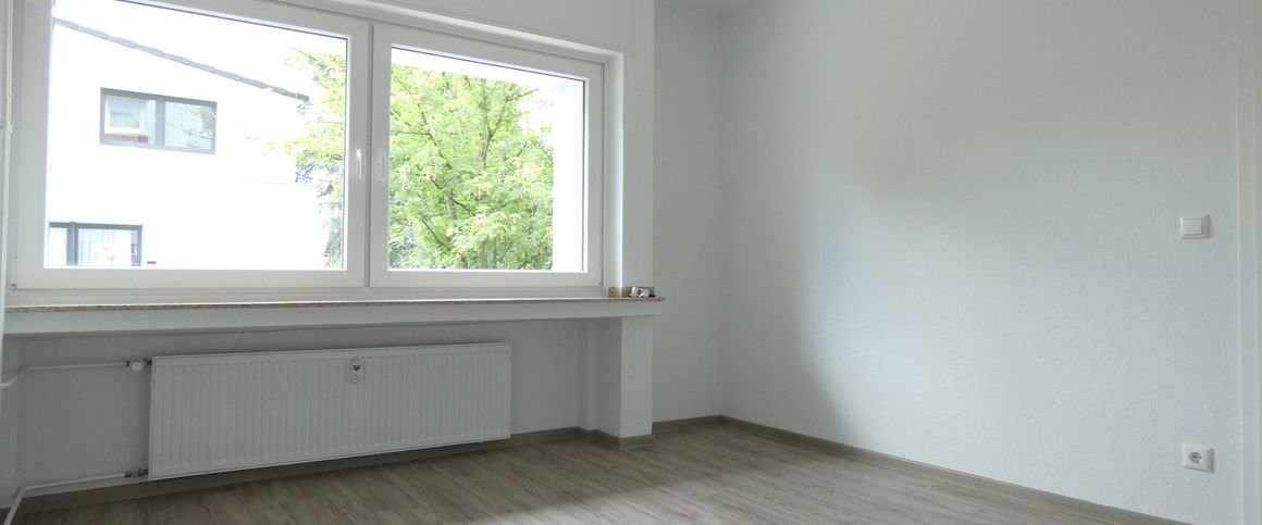 *** 3 Zimmer-Wohnung – Erdgeschoss mit Terrasse! *** - Photo 1
