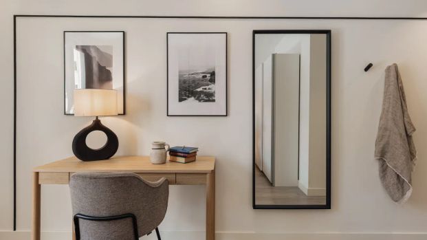 3-bedroom apartment for rent in La Nova Esquerra de l'Eixample, perfect for professionals. - Foto 1