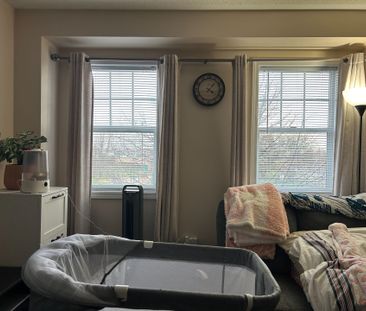 For Lease - 233A Rouge River Dr Drive, Toronto, Ontario - Photo 4