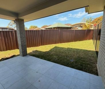 The perfect new 4 bedroom home!! - Photo 2