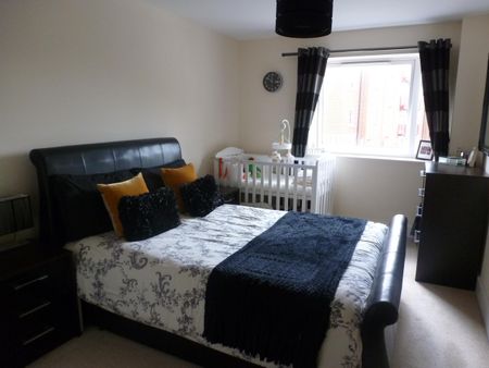 Coxhill Way, Aylesbury - Photo 2