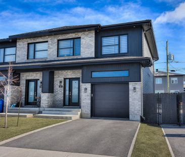 À louer / Maison à étages - Photo 1