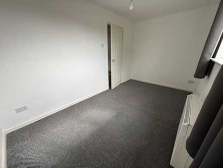 1 Bed Flat, Shaw House, BL4 - Photo 2