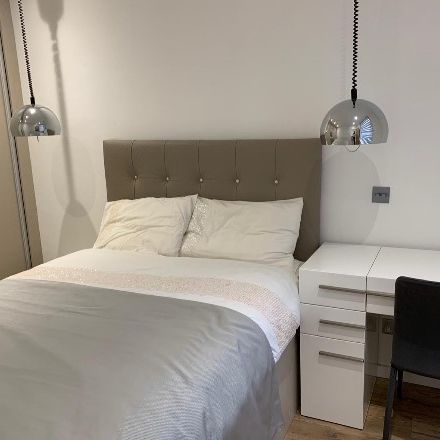 1 Bed Flat, Marble Arch Apartments, W1H - Photo 3