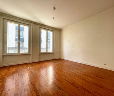 Location Appartement 5 pièces 103m² BREST 29200 - Photo 2