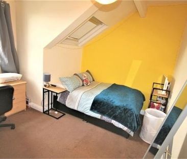 4 Bed - 76 Harold Terrace, Burley, Leeds - LS6 1LD - Student - Photo 5