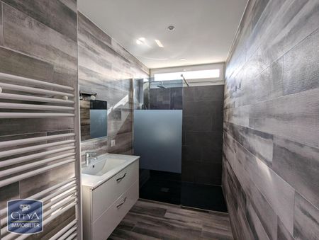 Location Appartement 3 pièces 70m² TREBES 11800 - Photo 2