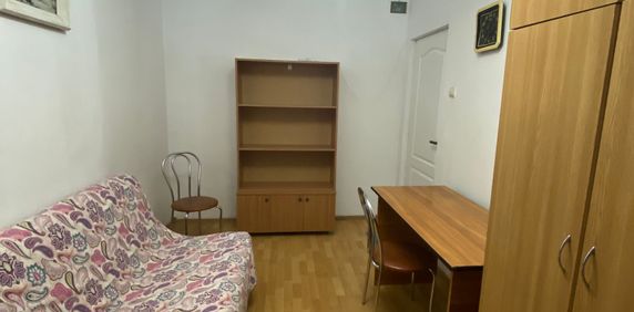 Garsoniera, zona Podu Ros - Fotografie 2