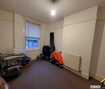 2 bedroom terraced house to rent - Photo 6