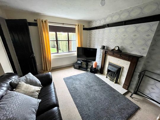 3 bedroom house to rent Snowberry Avenue, Belper, DE56 - Photo 1