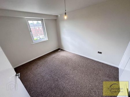 12 Fortwilliam Grange, Fortwilliam, Belfast, BT15 4AU - Photo 4