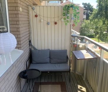 Västerås - 1rok - 5mån - 6.443kr/mån - Foto 4