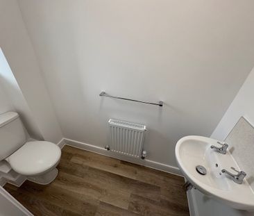 BennettStreet, LongEaton, NOTTINGHAM - Photo 2