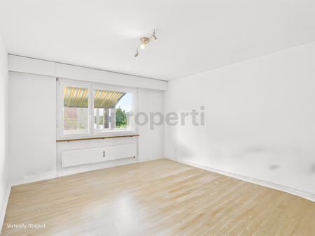 Generous living with style in Flawil - Foto 5