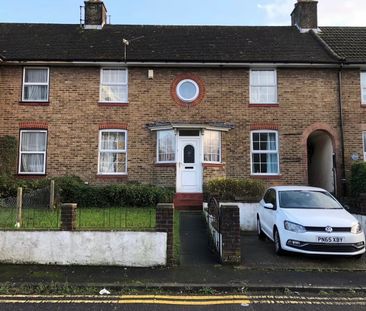 Room in a Shared House, The Highway, BN2 - Photo 6